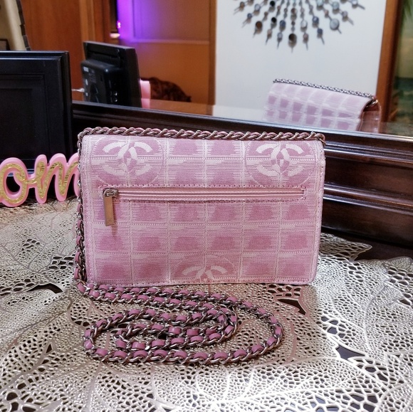 💗SOLD💗Auth Chanel Travel Line Chain Wallet - Picture 2 of 8